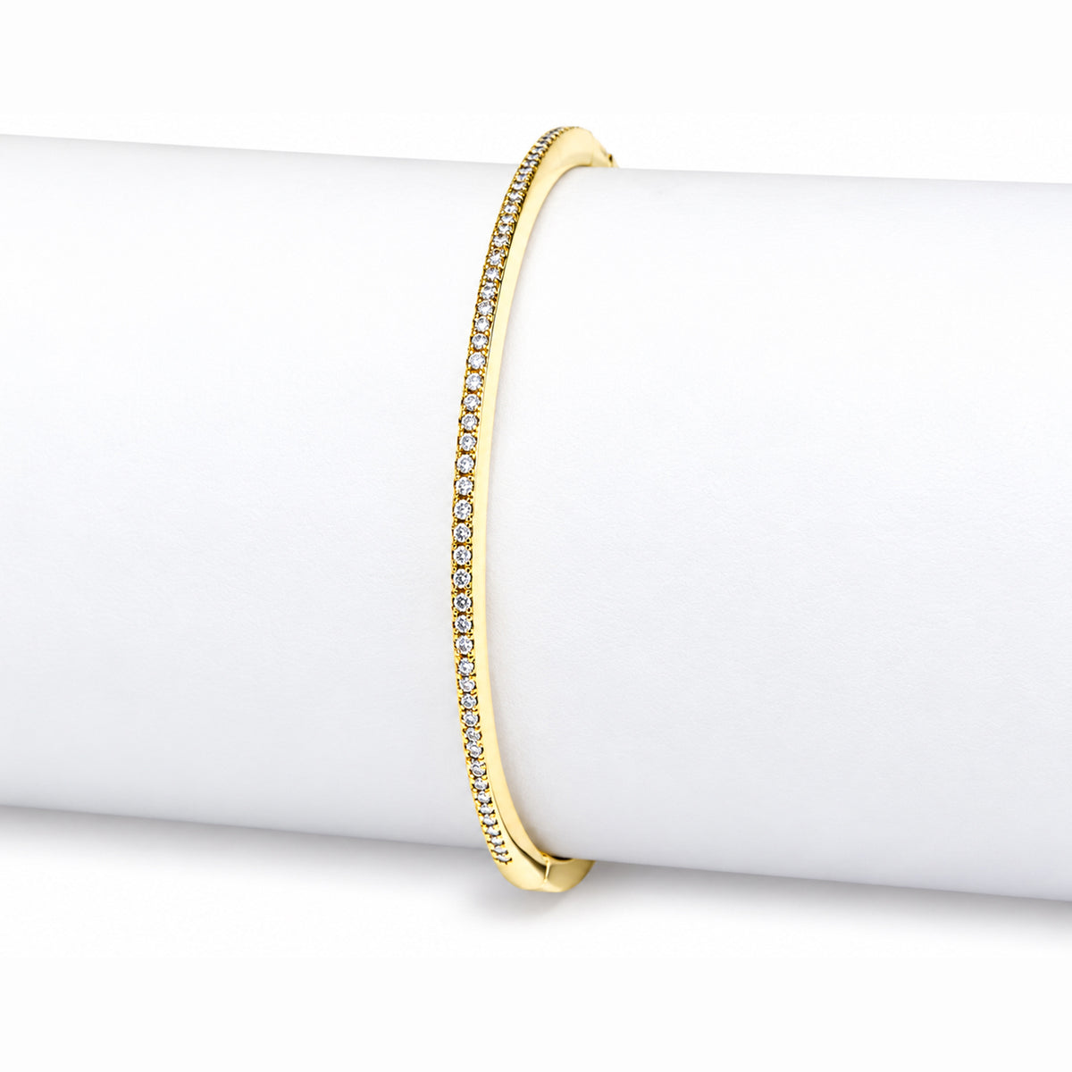 Women's Gold-Toned Classic Minimalist Sleek Round Bangle Bracelet