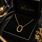 old Link Gold-Tone Oval Pendant Chain Necklace for Women – Modern Statement Fashion Jewellery